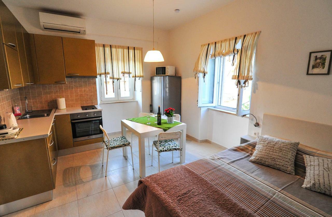 Apartment Punat Korčula Eksteriør billede